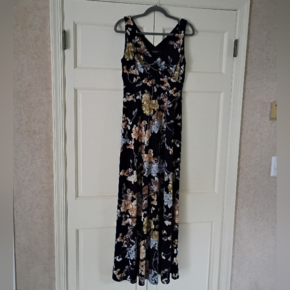Lauren Ralph Lauren Navy Floral Maxi Dress.New Condition.Pit To Pit 18" - Picture 4 of 6
